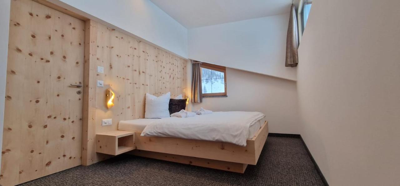 Chasa Castello Relax & Spa Samnaun Eksteriør billede