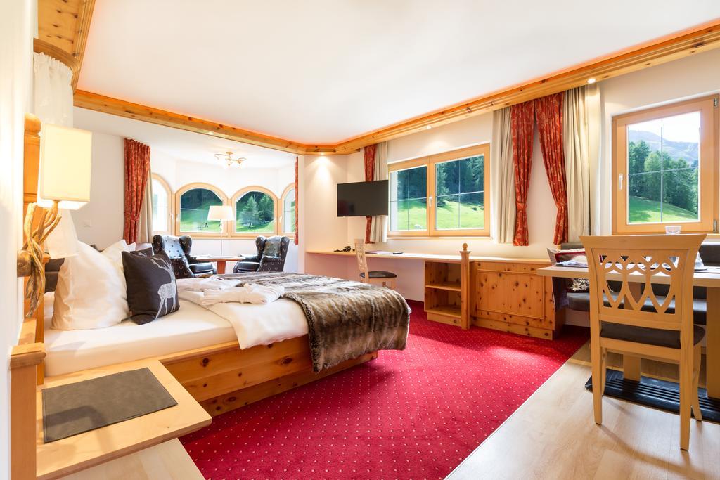 Chasa Castello Relax & Spa Samnaun Værelse billede